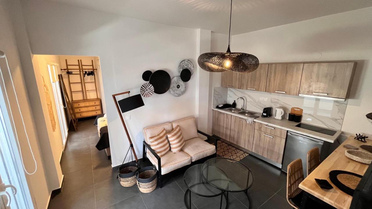 Le Sirene Apartments スキアトスタウン エクステリア 写真